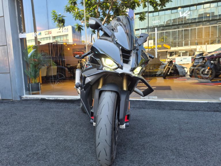 BMW S1000RR RACE, מודל 2025